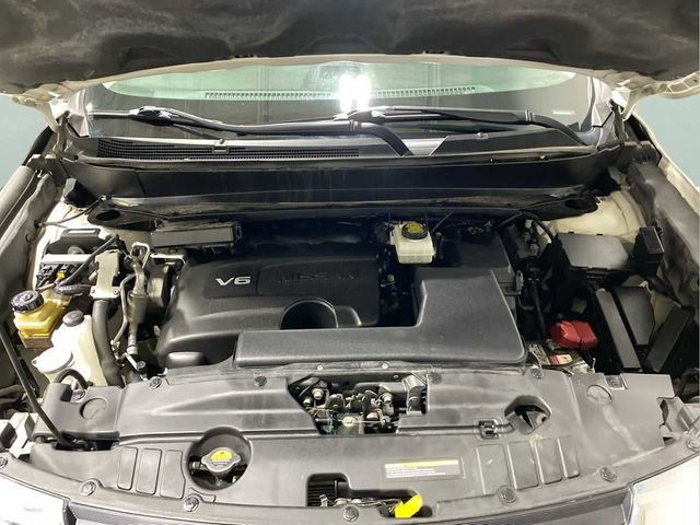 Used 2018 Nissan Pathfinder S image 32