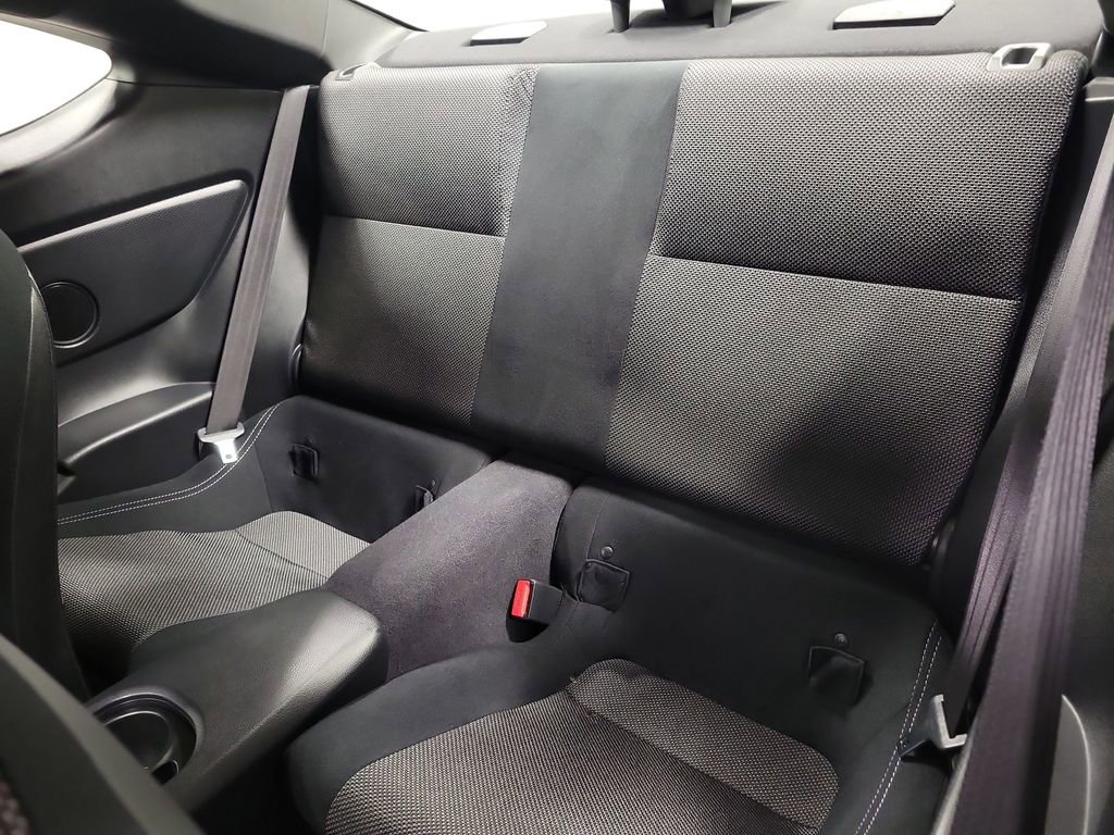 Used 2020 Toyota 86 image 19