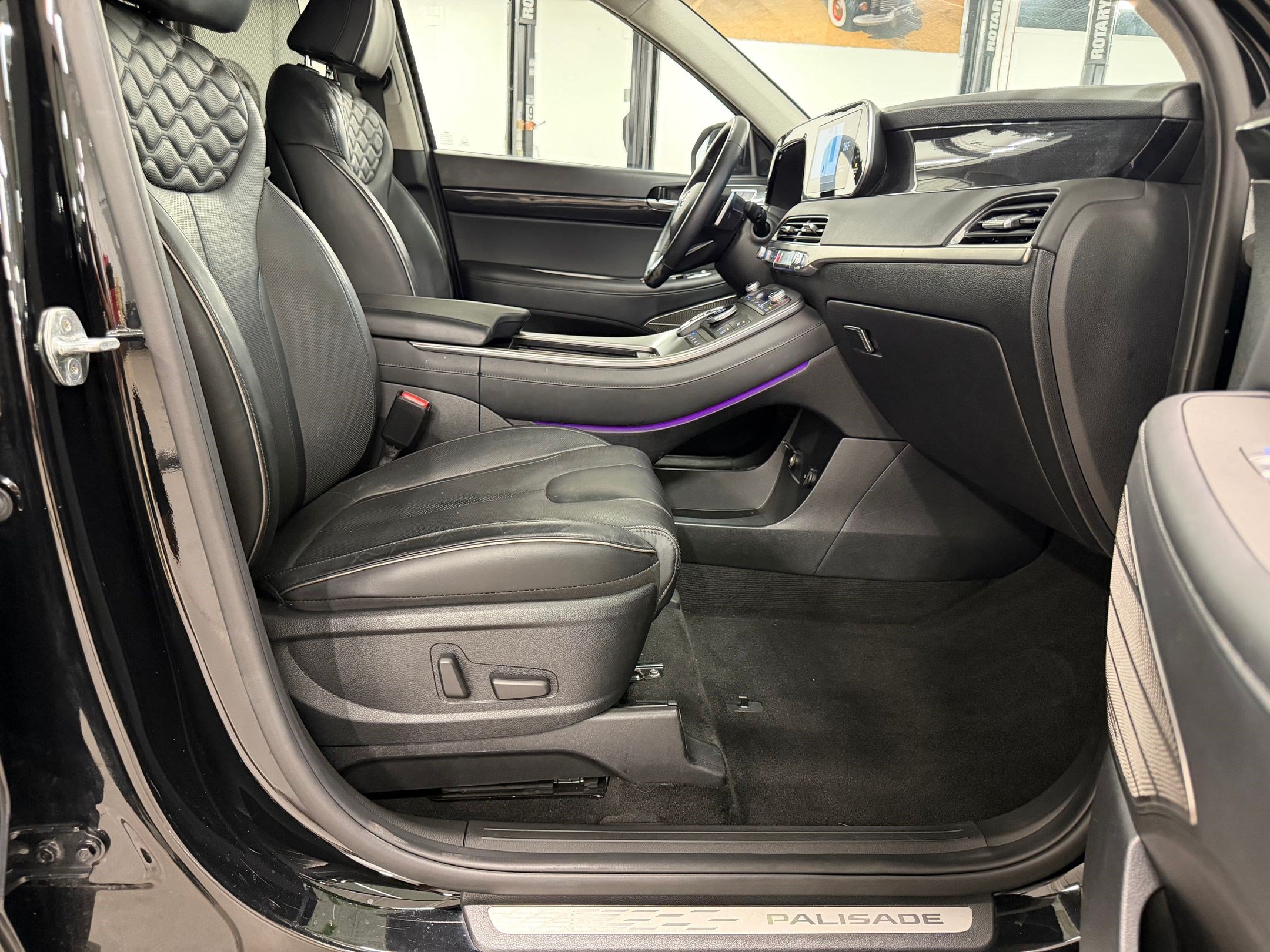 Used 2021 Hyundai Palisade Limited FWD image 39