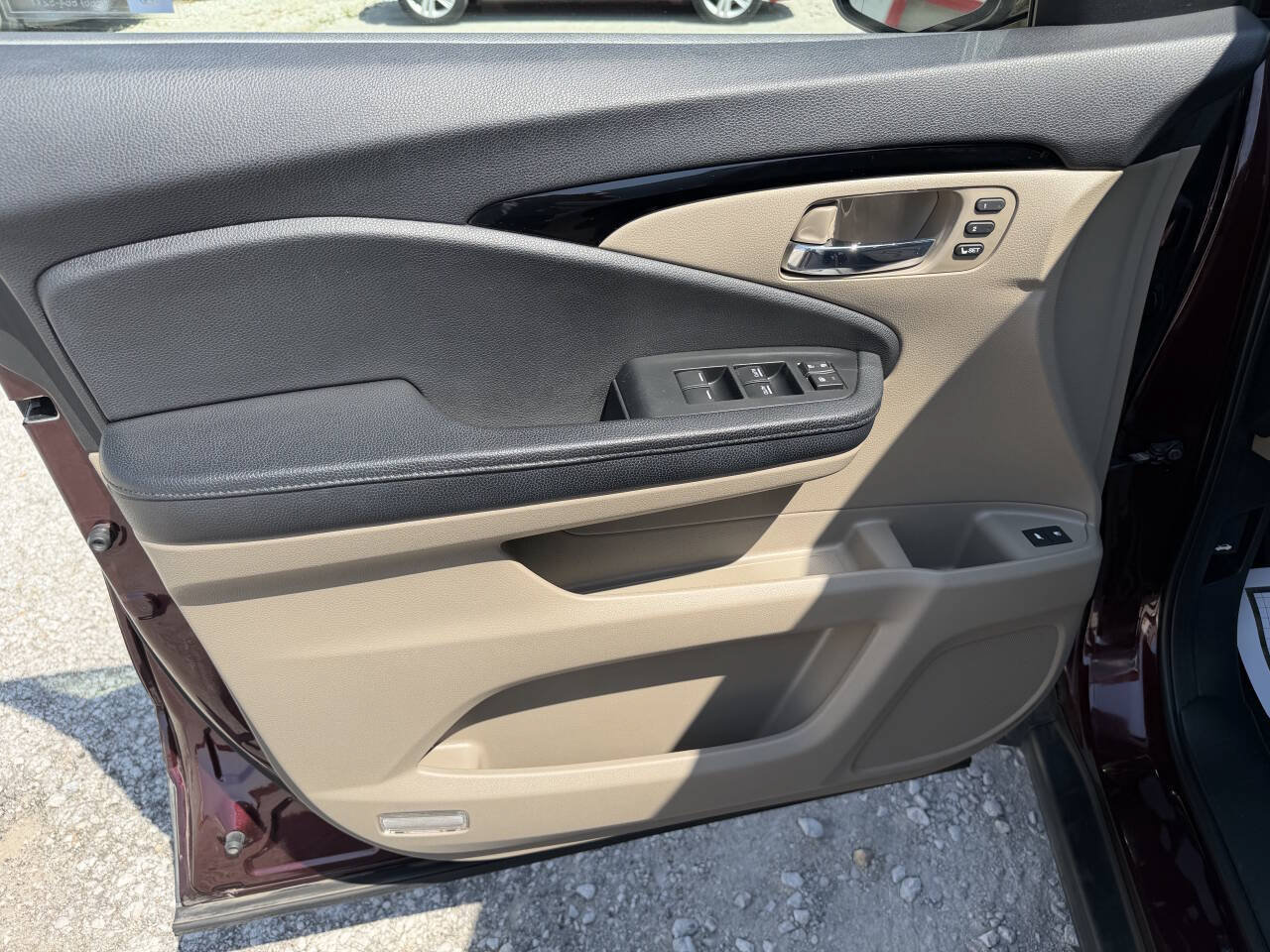 Used 2016 Honda Pilot Elite image 13