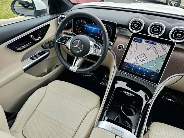 Certified 2025 Mercedes-Benz GLC 300 4MATIC image 30