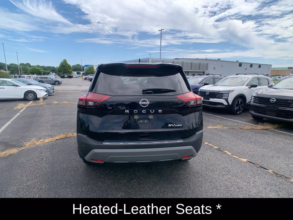 Used 2023 Nissan Rogue SV w/ SV Premium B Package AWD/4WD image 4