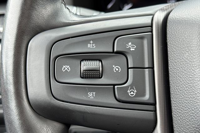 Used 2024 GMC Yukon Denali Ultimate AWD/4WD image 38