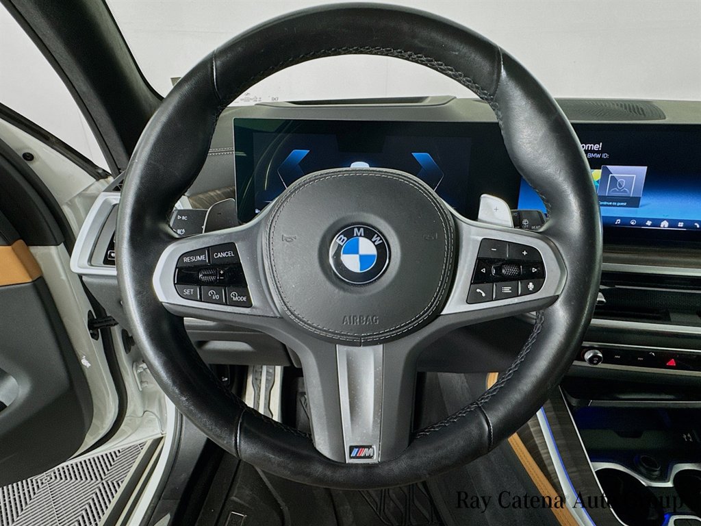 Used 2024 BMW X7 xDrive40i w/ Executive Package AWD/4WD image 11