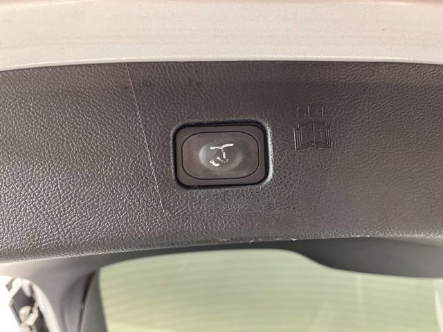 Used 2015 Ford Edge Titanium image 52