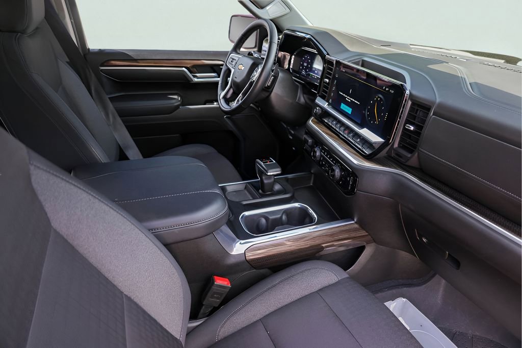 Certified 2025 Chevrolet Silverado 1500 LT w/ Texas Edition Plus RWD image 32