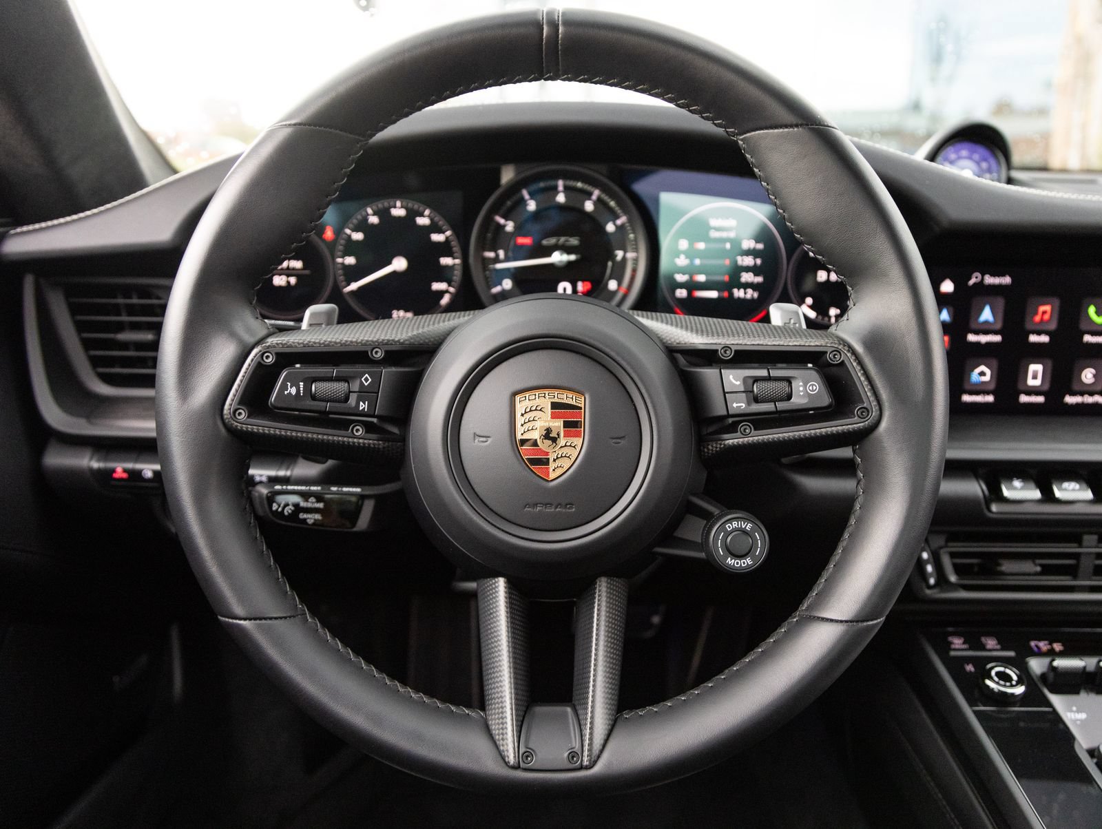 Certified 2024 Porsche 911 Carrera GTS RWD image 13