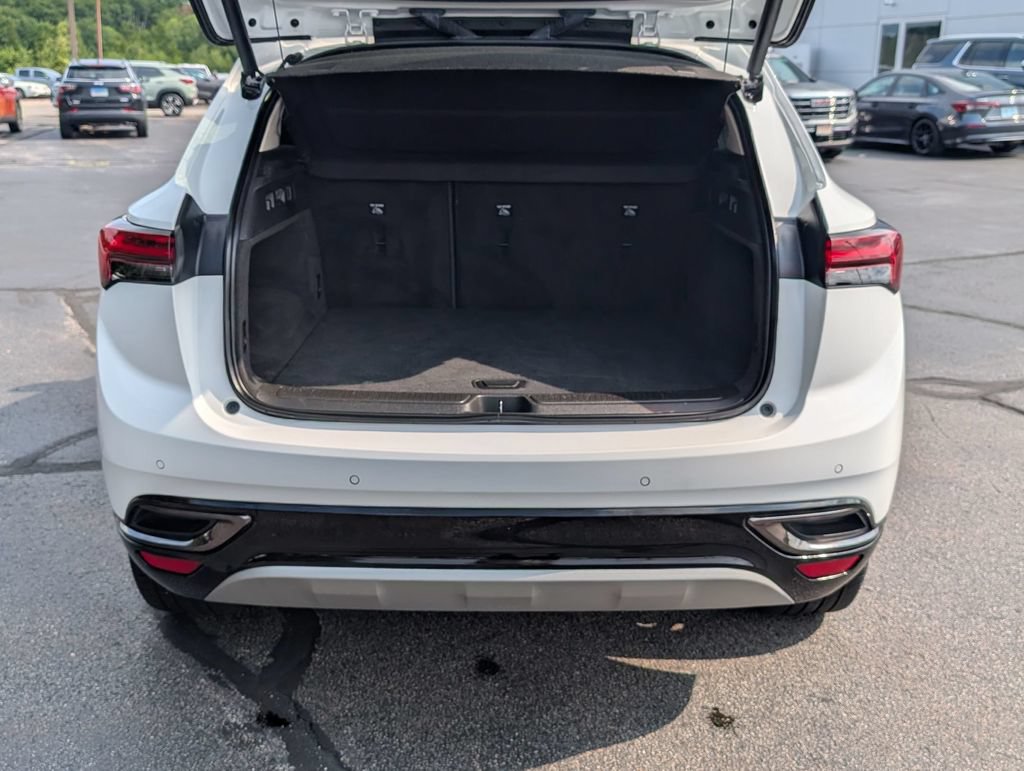 Used 2023 Buick Envision Preferred w/ Sport Touring Package AWD/4WD image 31