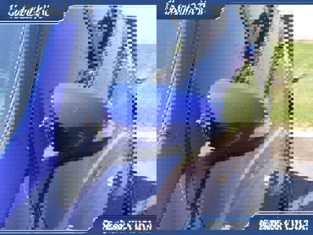 Used 2018 Toyota Corolla SE w/ SE Premium Package FWD image 13