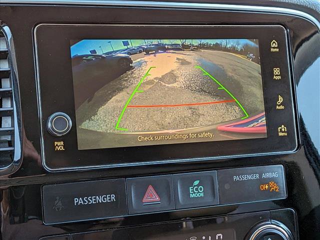 Used 2017 Mitsubishi Outlander SEL image 14