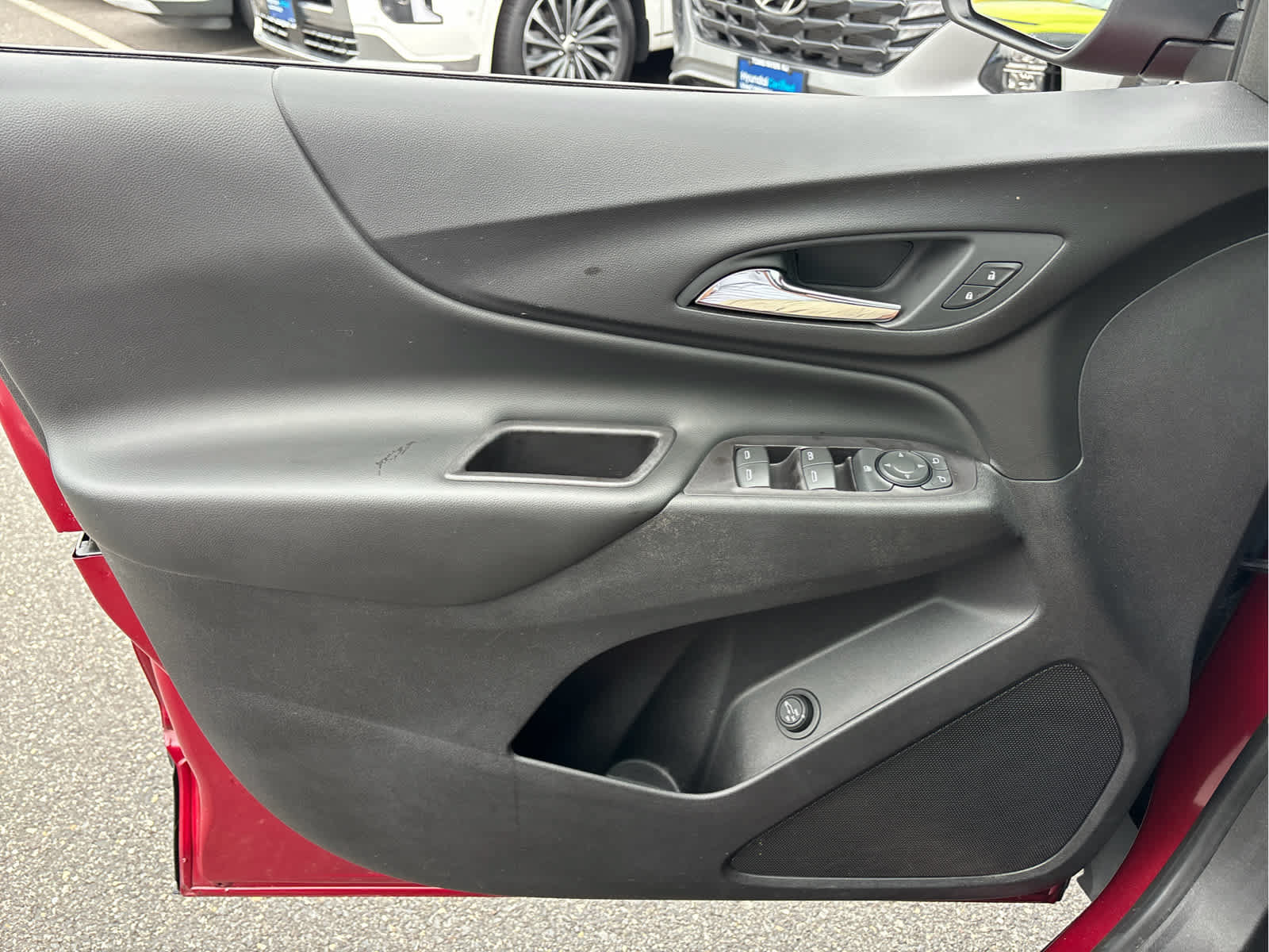 Certified 2018 Chevrolet Equinox LT w/ Sun & Infotainment Package FWD image 20