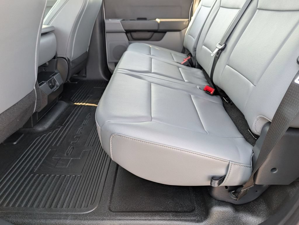 New 2025 Ford F550 4x4 Crew Cab Super Duty image 29