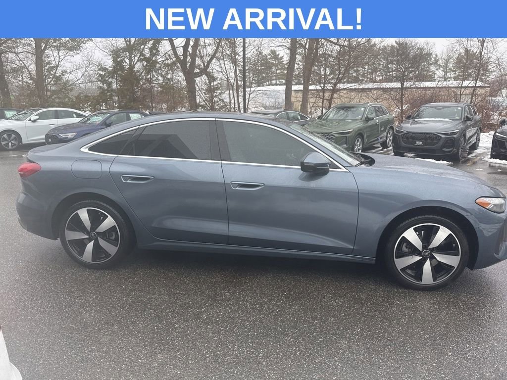 Used 2025 Audi A5 2.0T Premium Plus image 7