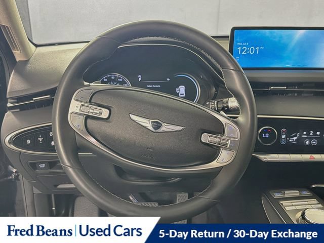 Used 2023 Genesis GV70 2.5T w/ Select Package AWD/4WD image 15