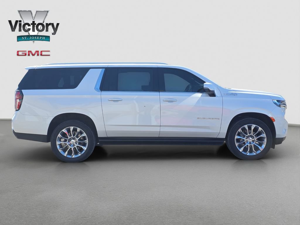 Used 2023 Chevrolet Suburban High Country image 18