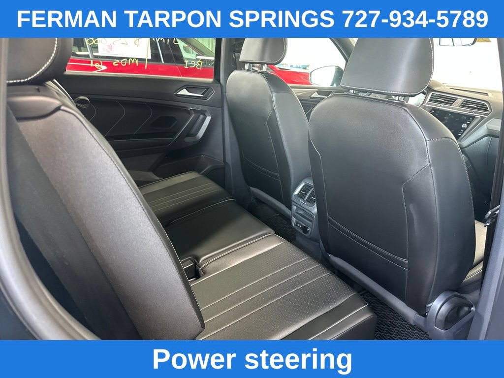 Used 2023 Volkswagen Tiguan SE R-Line FWD image 7