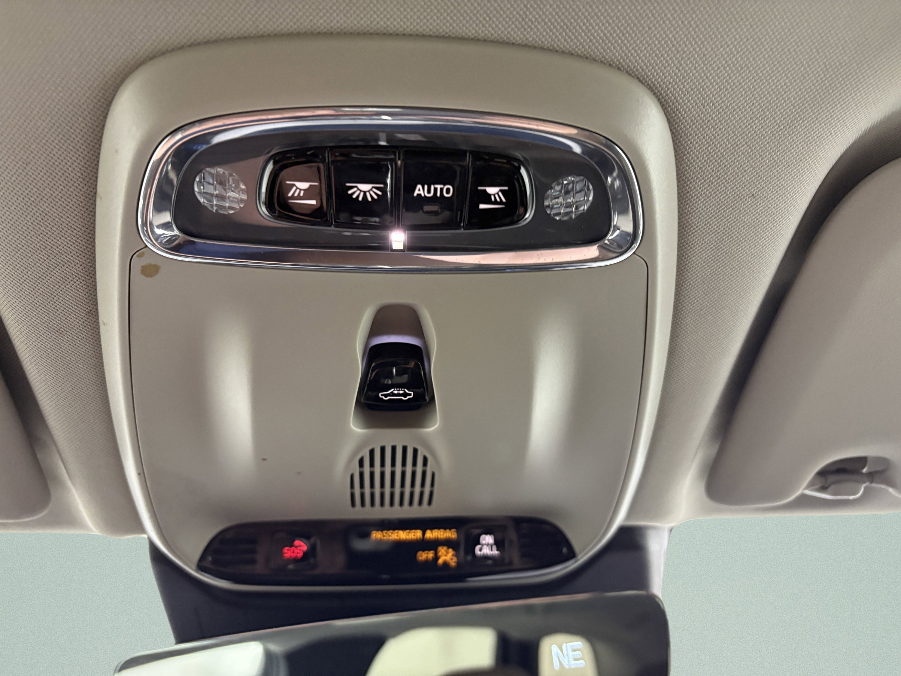 Used 2019 Volvo XC60 T6 Inscription image 26