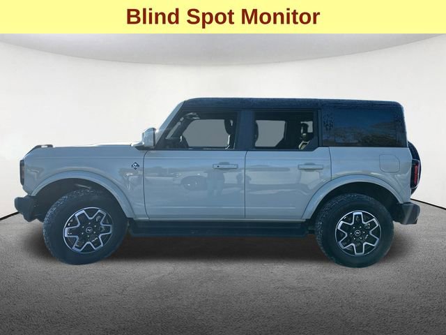 Used 2025 Ford Bronco Outer Banks image 6