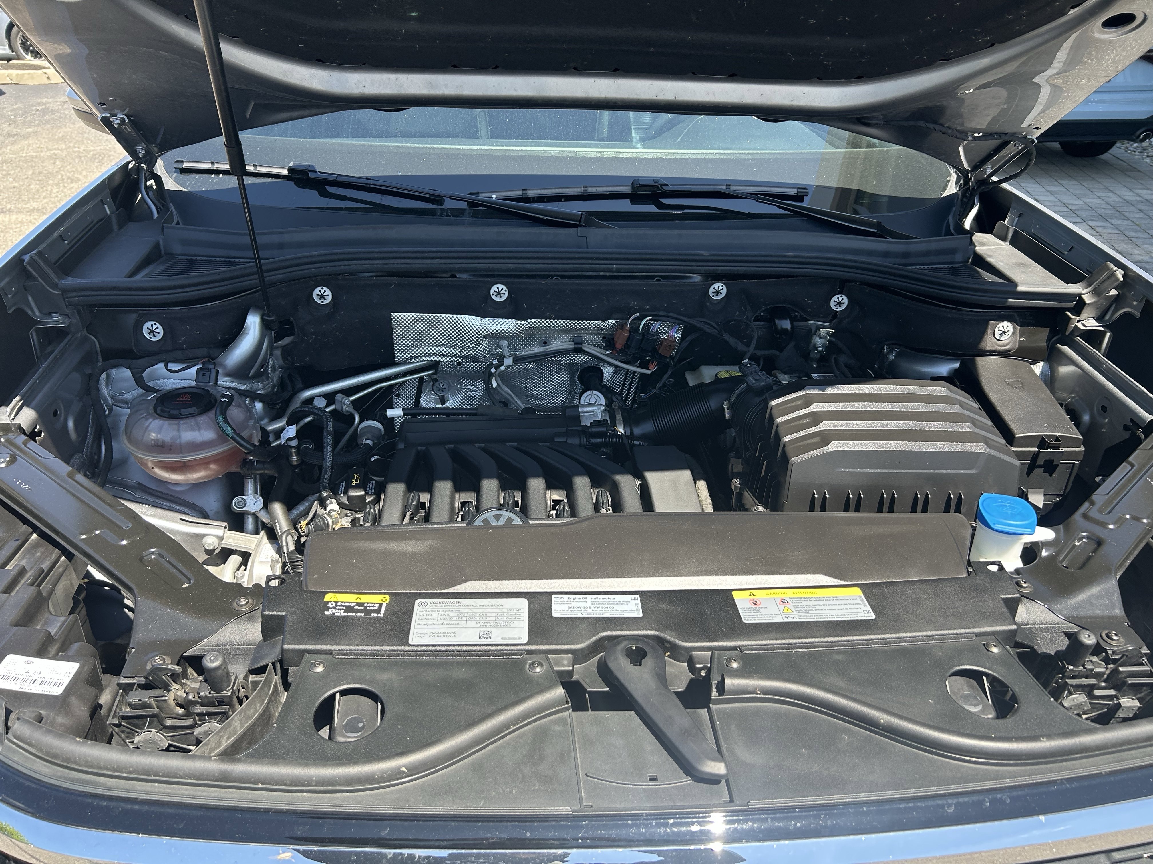 Certified 2023 Volkswagen Atlas SE w/ Panoramic Sunroof Package AWD/4WD image 29