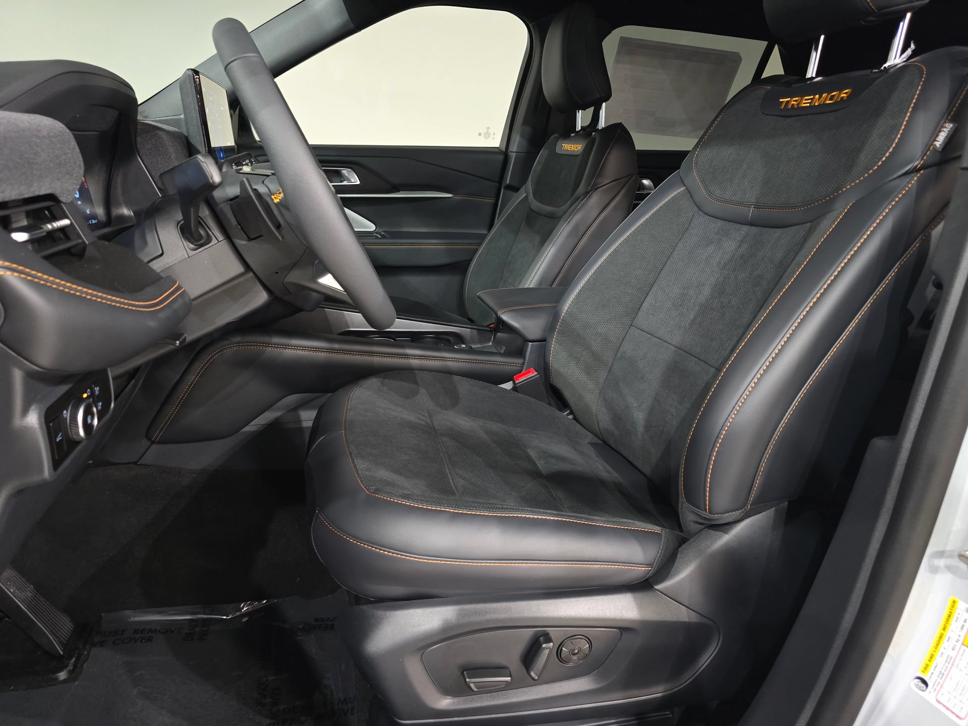 New 2026 Ford Explorer Tremor w/ Tremor Ultimate Package AWD/4WD image 24