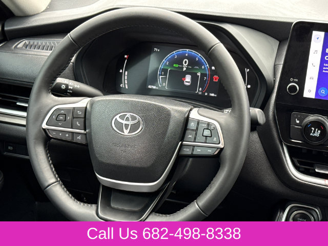 Used 2025 Toyota Grand Highlander AWD image 14