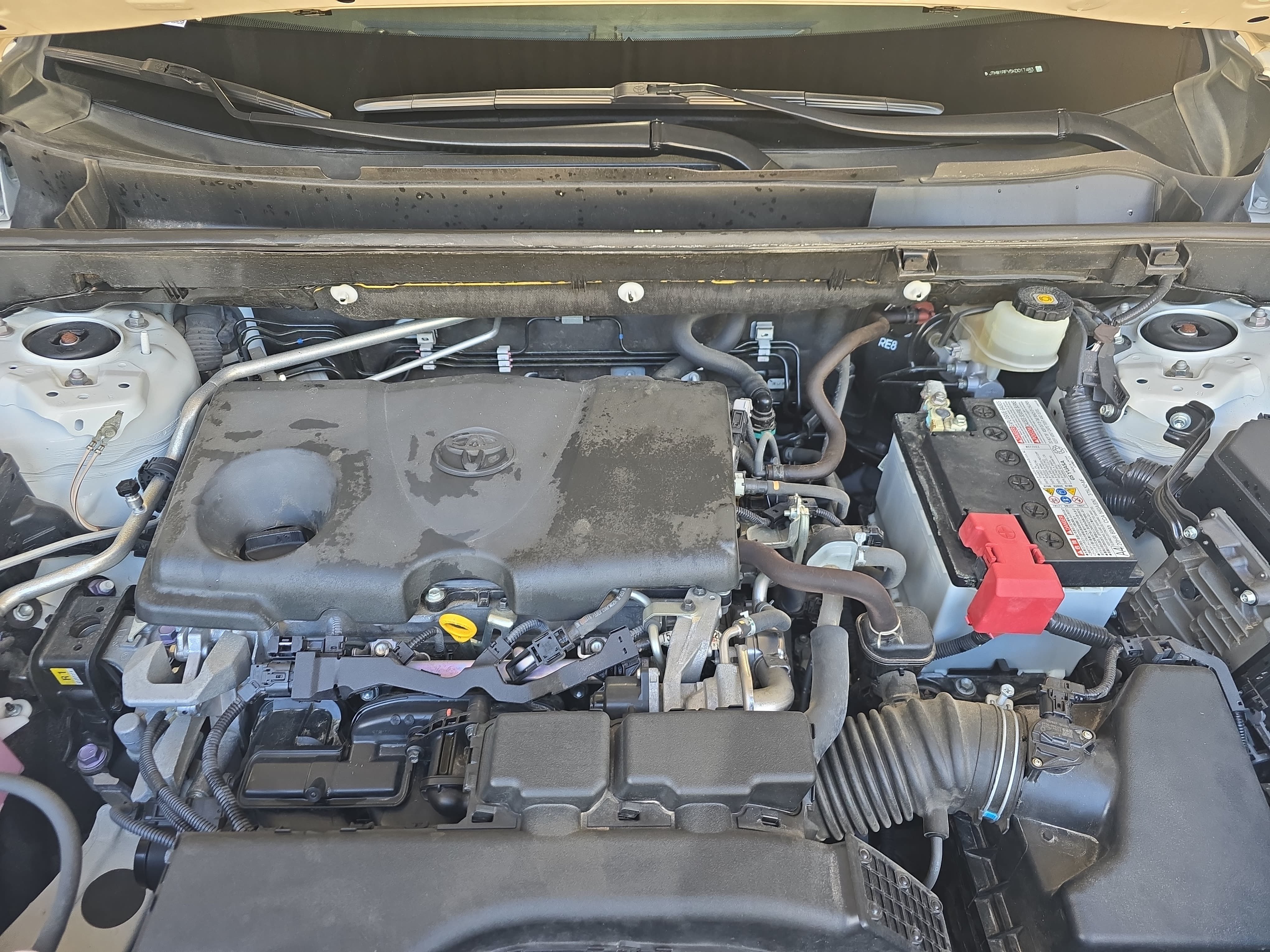 Used 2019 Toyota RAV4 XLE w/ Convenience Package FWD image 31