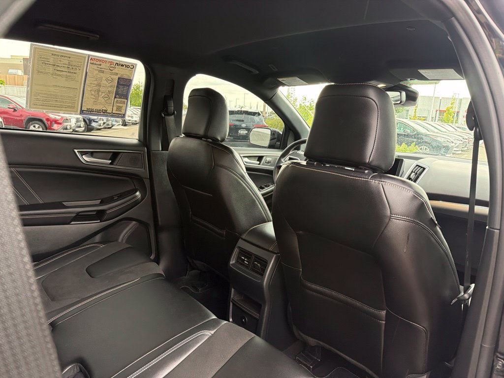 Used 2023 Ford Edge ST AWD/4WD image 16