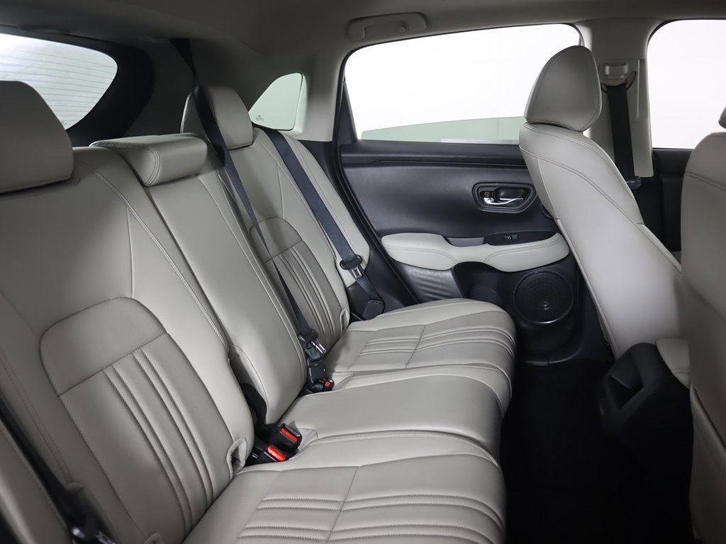 Used 2023 Honda HR-V EX-L image 34