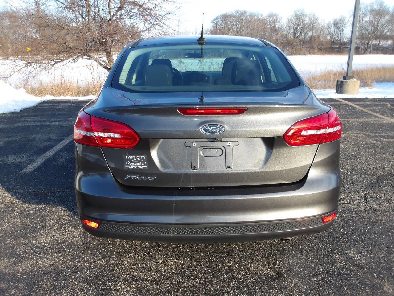 Used 2018 Ford Focus S image 4