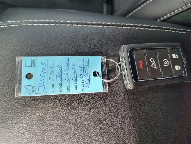 New 2025 Jeep Grand Cherokee L Altitude image 24