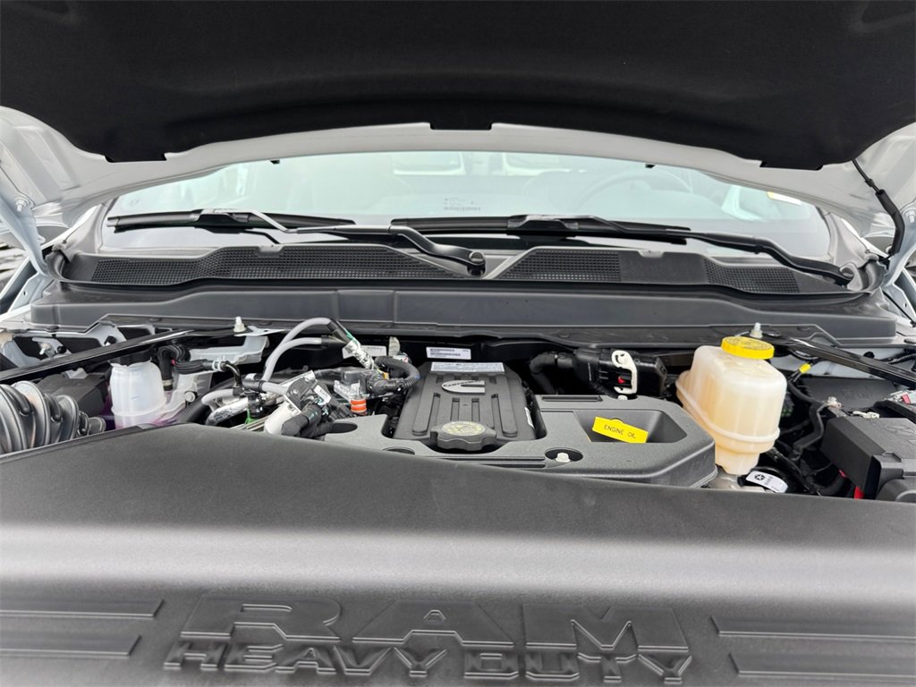 New 2026 RAM 5500 Tradesman image 27