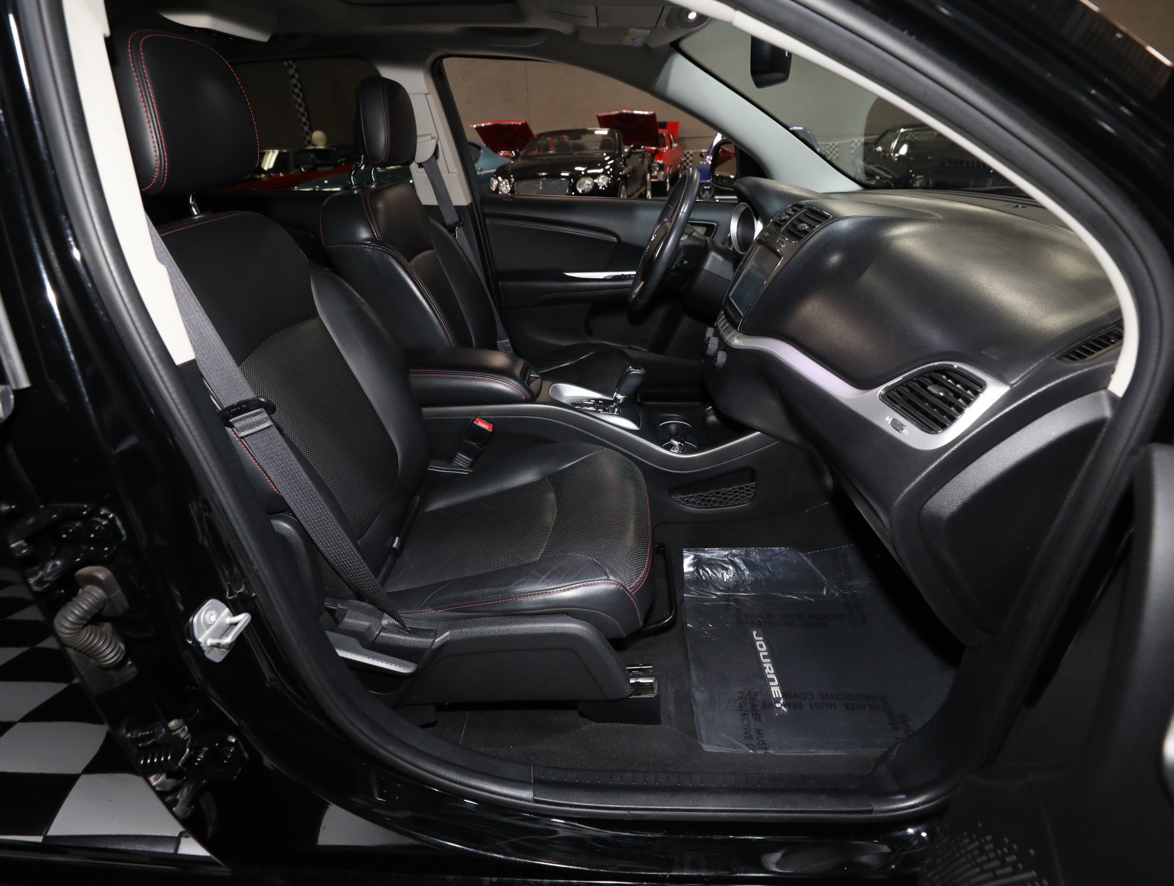 Used 2017 Dodge Journey GT AWD/4WD image 32