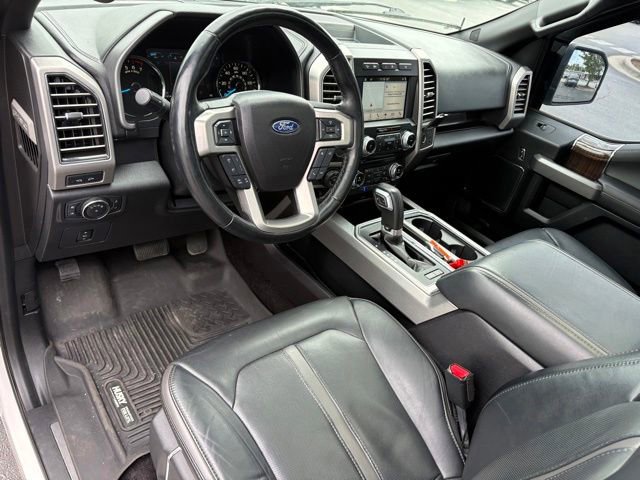 Used 2017 Ford F150 Platinum w/ Equipment Group 701A Luxury AWD/4WD image 24