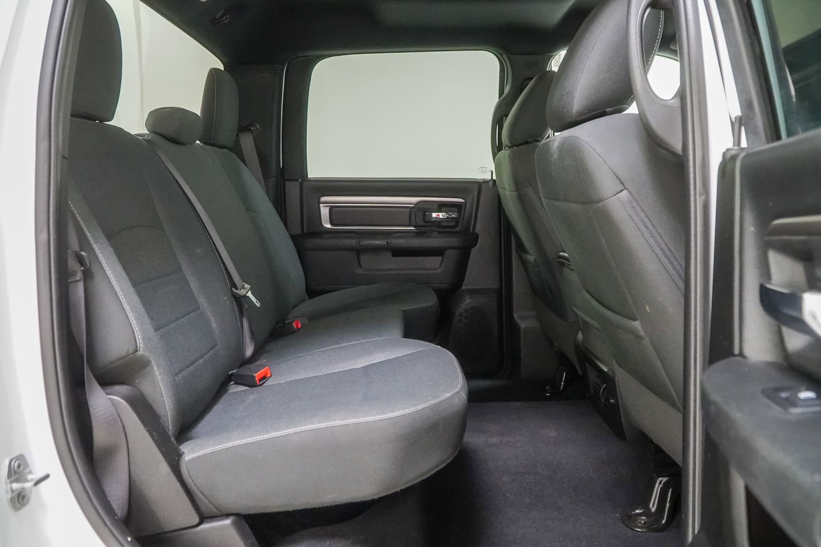 Used 2021 RAM 1500 Classic Warlock AWD/4WD image 41