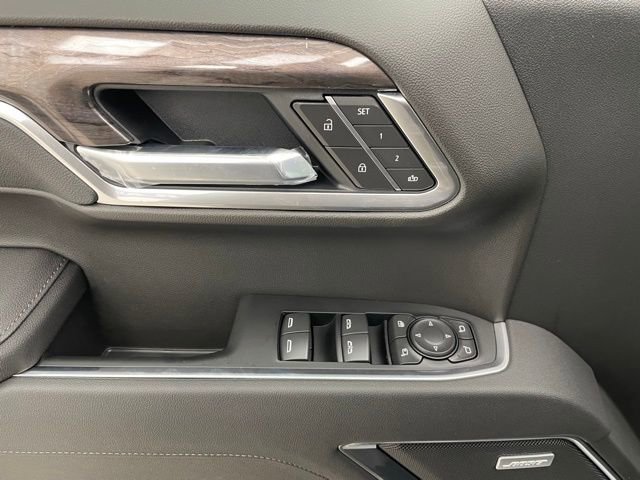 New 2026 Chevrolet Silverado 1500 LTZ w/ LTZ Premium Package image 12