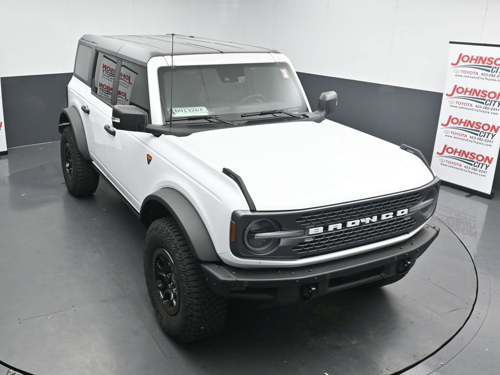 Used 2024 Ford Bronco Badlands image 10