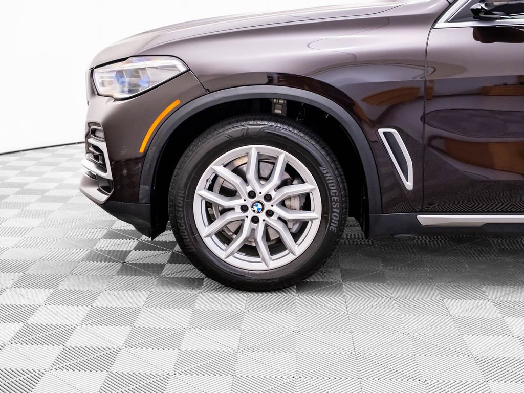 Used 2023 BMW X5 xDrive40i w/ Executive Package image 38