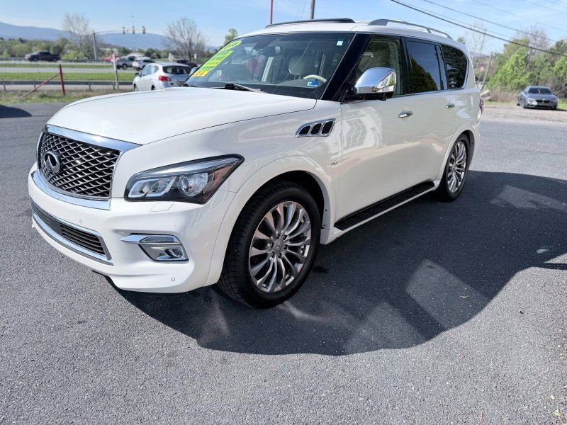Used 2016 INFINITI QX80 4WD w/ Deluxe Technology Package image 5