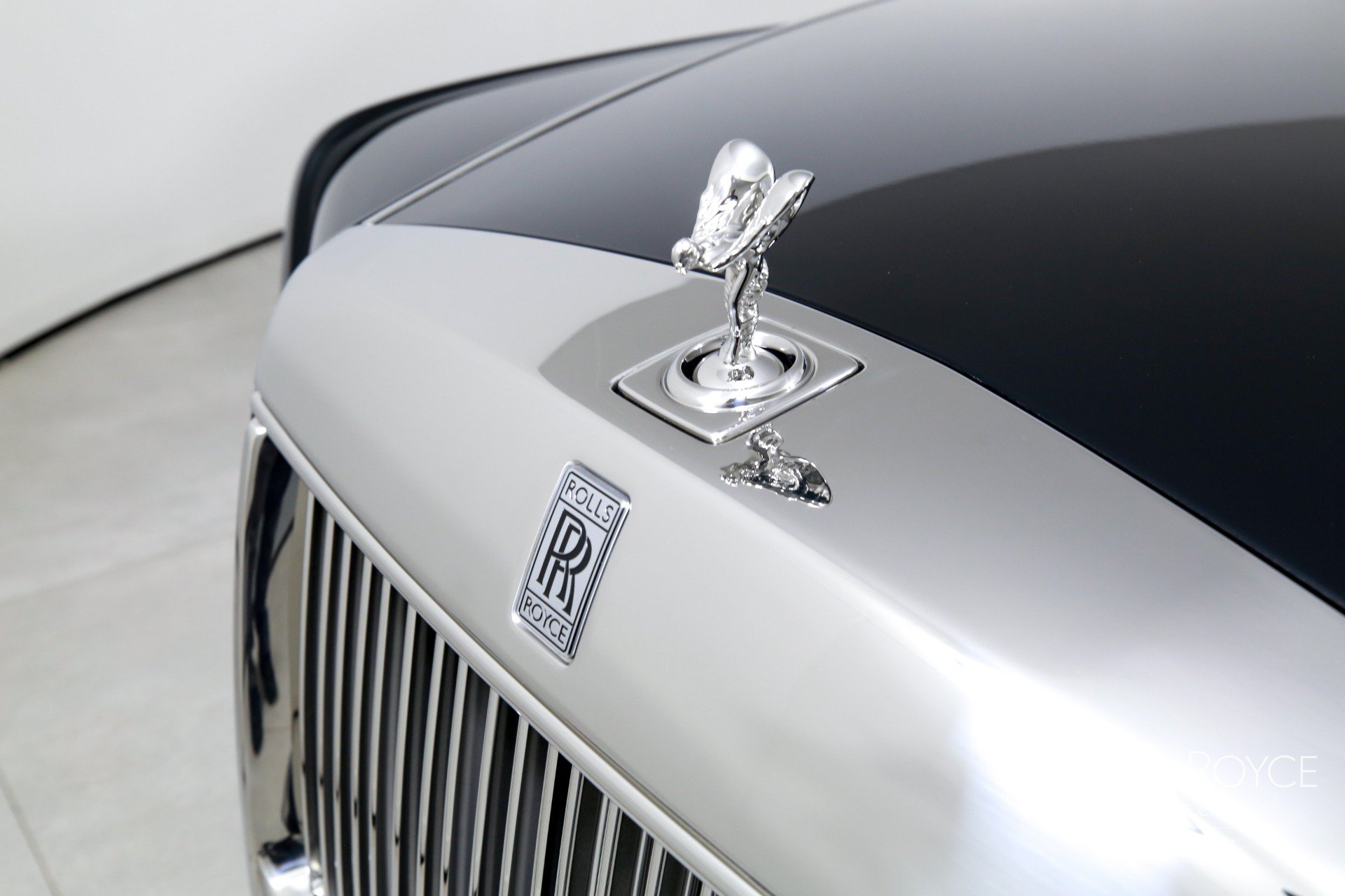 New 2027 Rolls-Royce Phantom Sedan RWD image 46