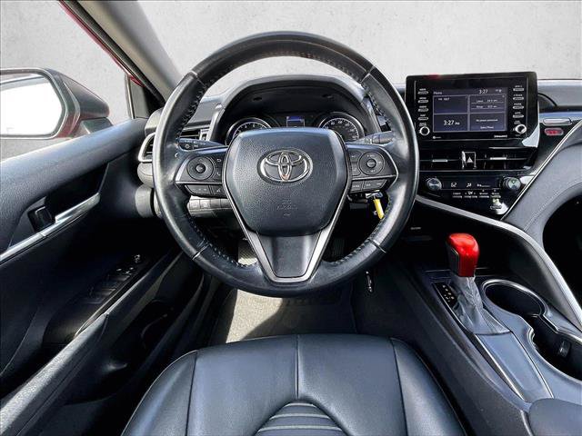 Used 2021 Toyota Camry SE FWD image 7