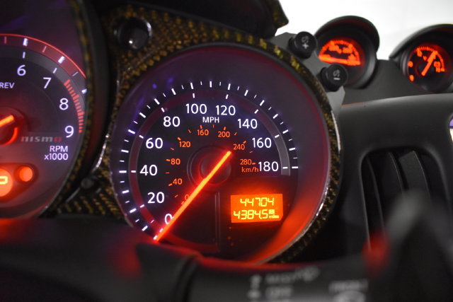 Used 2019 Nissan 370Z NISMO RWD image 29