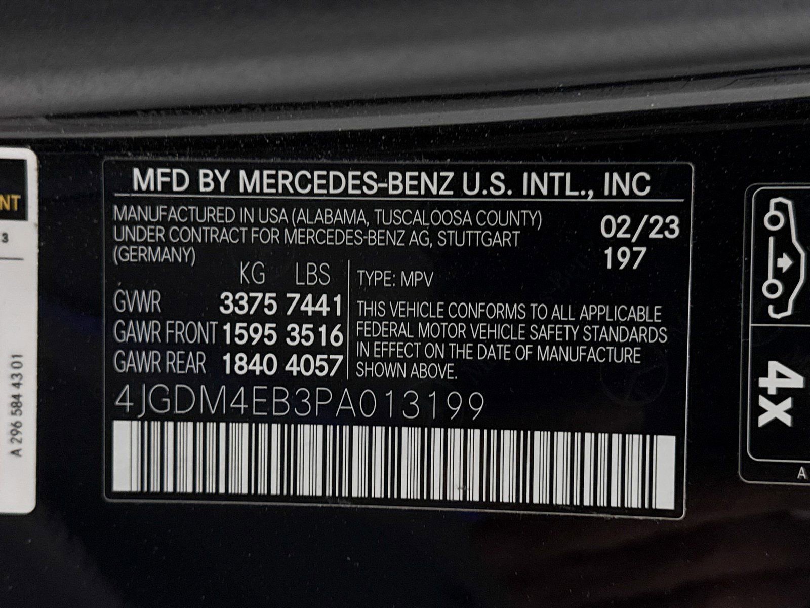 Used 2023 Mercedes-Benz EQS 580 4MATIC SUV image 37