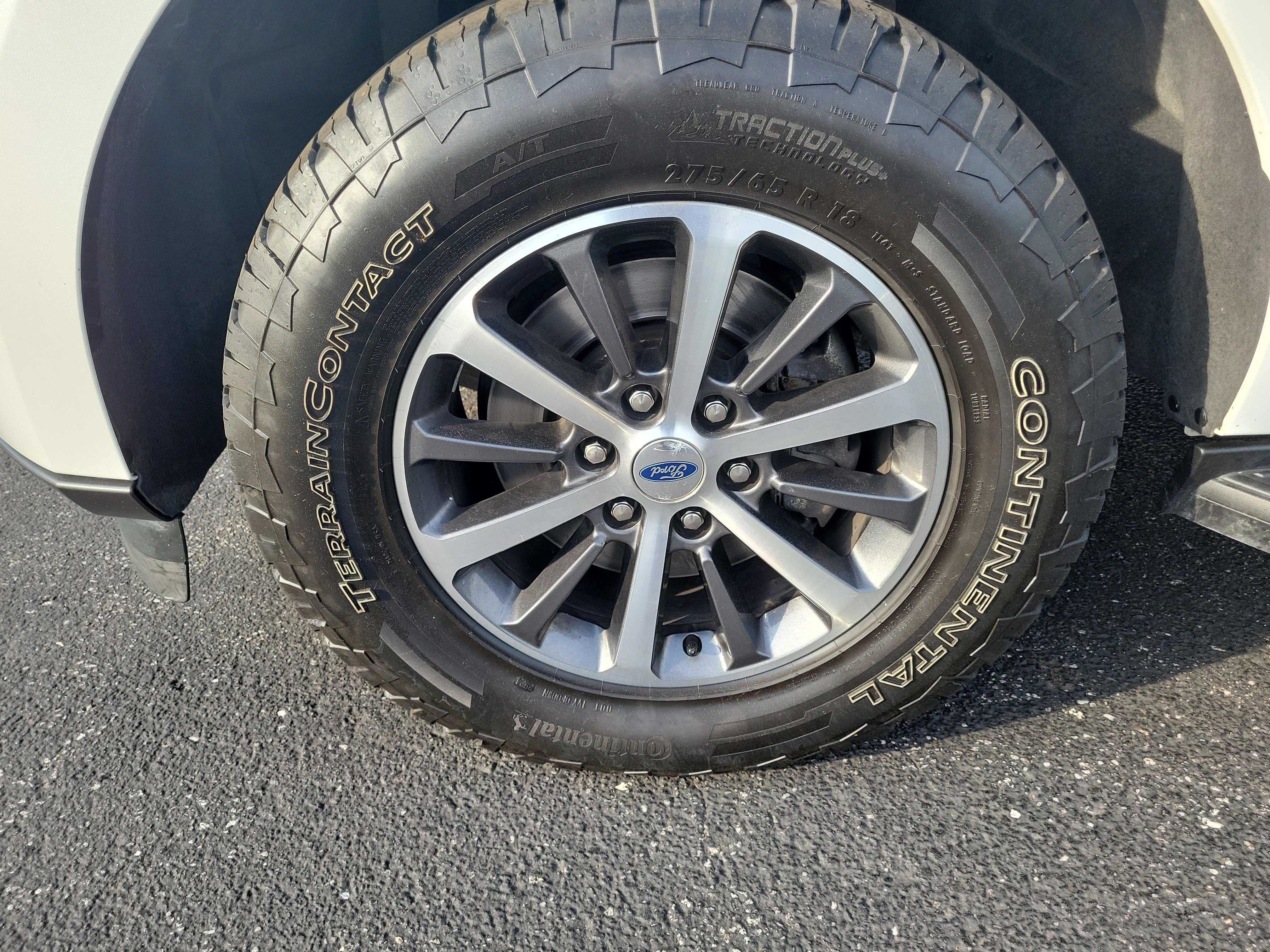 Used 2020 Ford Expedition XLT w/ Equipment Group 201A AWD/4WD image 7