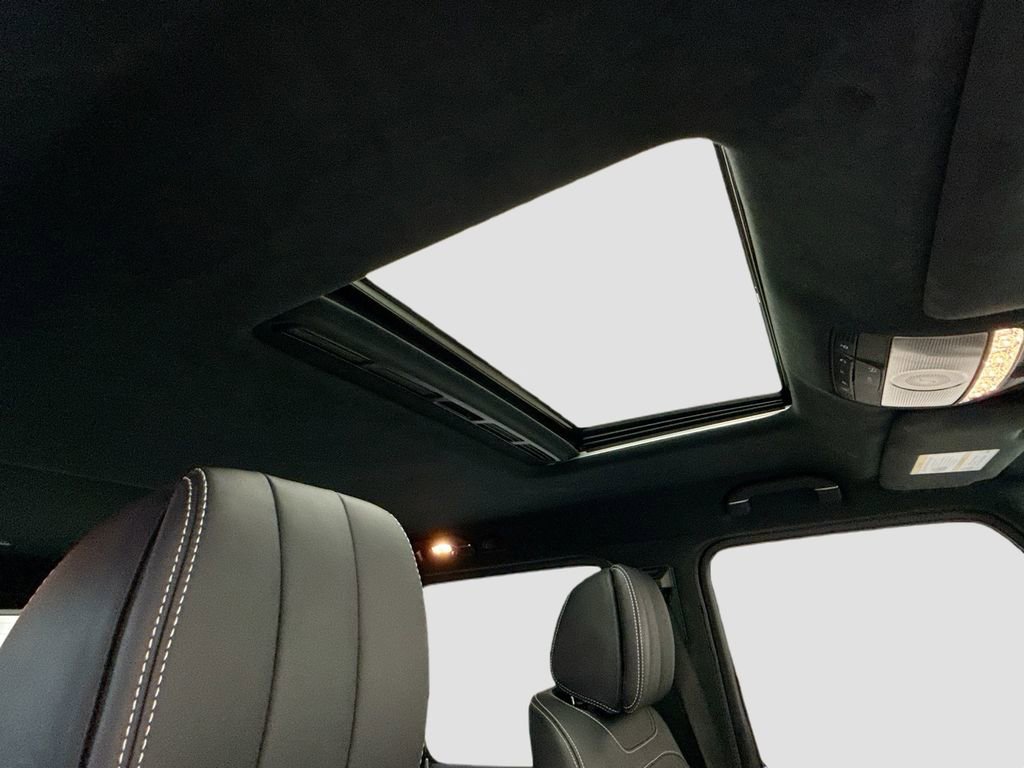 Used 2023 Mercedes-Benz G 550 image 16
