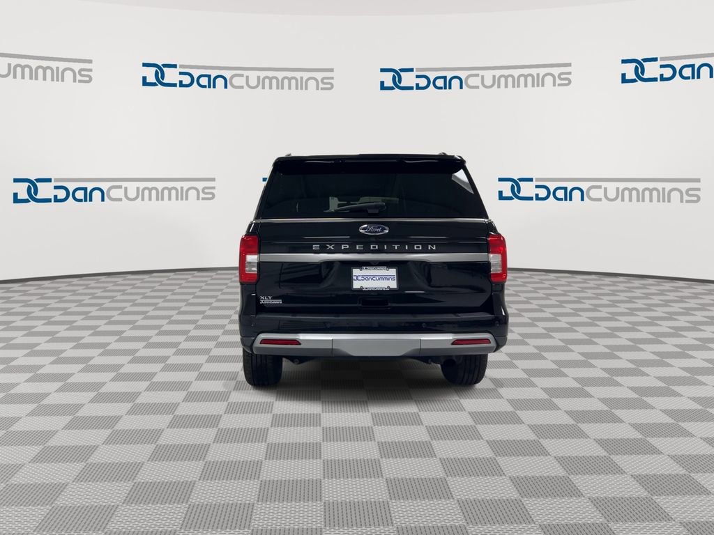 Used 2024 Ford Expedition XLT image 7