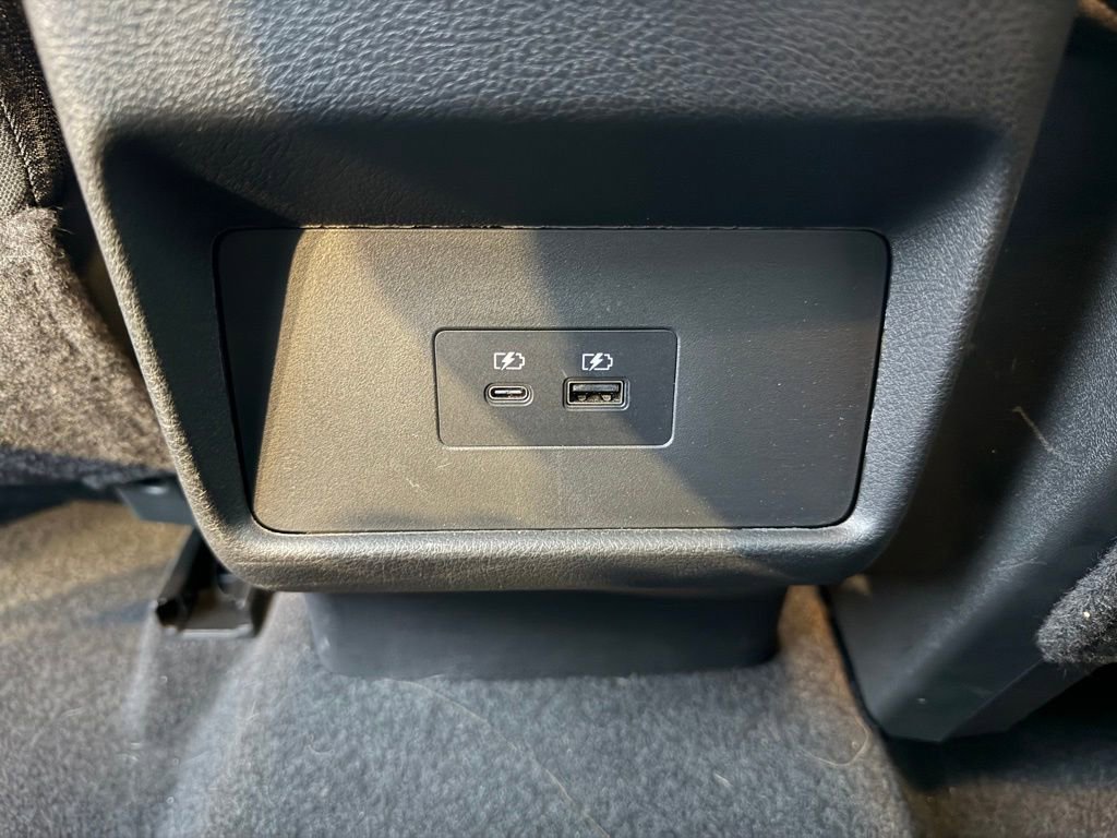 Used 2023 Nissan Rogue SV image 15