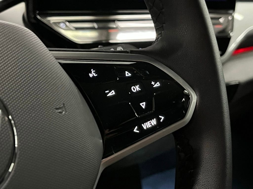 Used 2023 Volkswagen ID.4 Pro S image 28