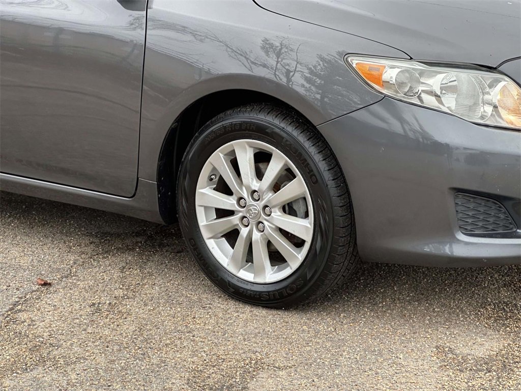 Used 2009 Toyota Corolla LE image 25