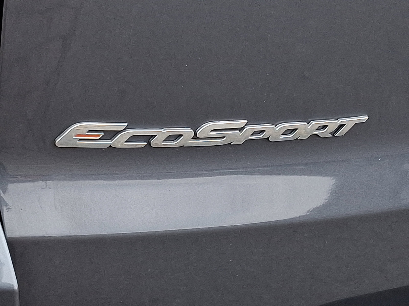 Certified 2018 Ford EcoSport S image 30