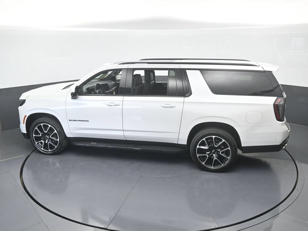 Used 2025 Chevrolet Suburban RST w/ Comfort Package RWD image 61